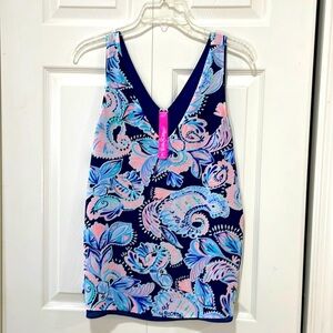 Lilly Pulitzer v neck reversible top